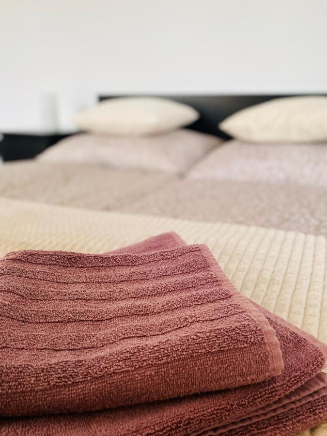 Apartment Mira Ruzomberok Ngoại thất bức ảnh